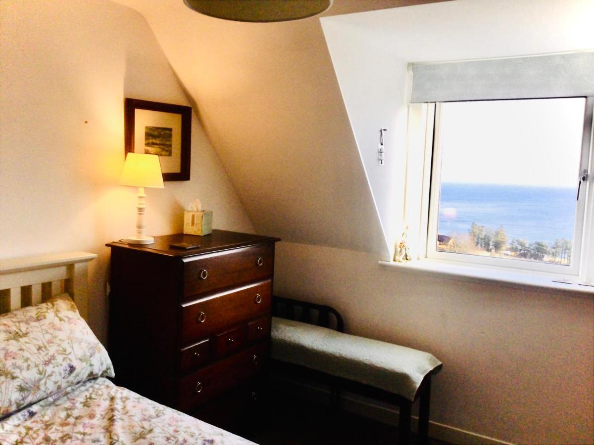 Piper'S Cave Bed And Breakfast Helmsdale Exterior foto