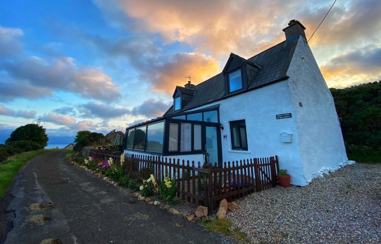 Piper'S Cave Bed And Breakfast Helmsdale Exterior foto